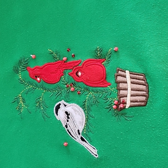 🌺3 For $10 Paradise Bay Cardinals Christmas Tee - Picture 7 of 9